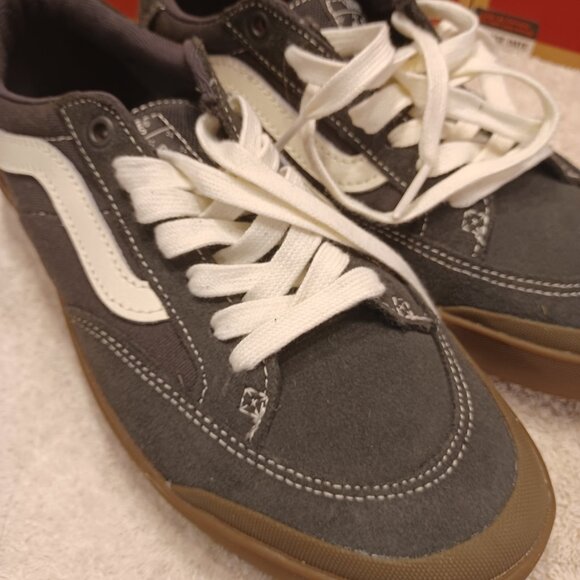 Vans Men's 7/Women's 8.5 Berle Pro Canvas Suede Skate Black Dark Gum - Picture 4 of 13